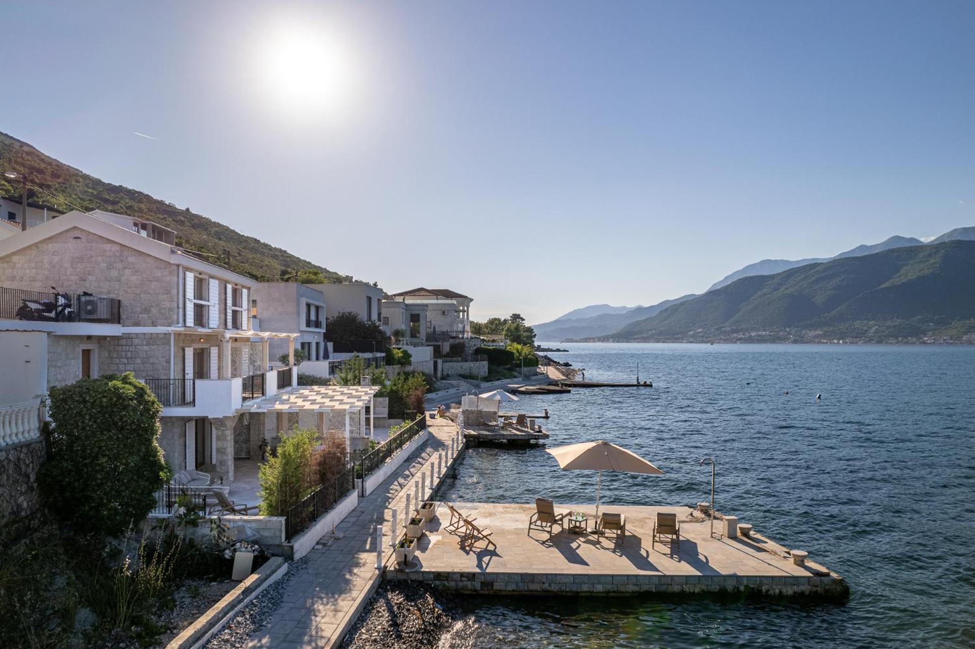 Villas Plitka Tivat Buitenkant foto