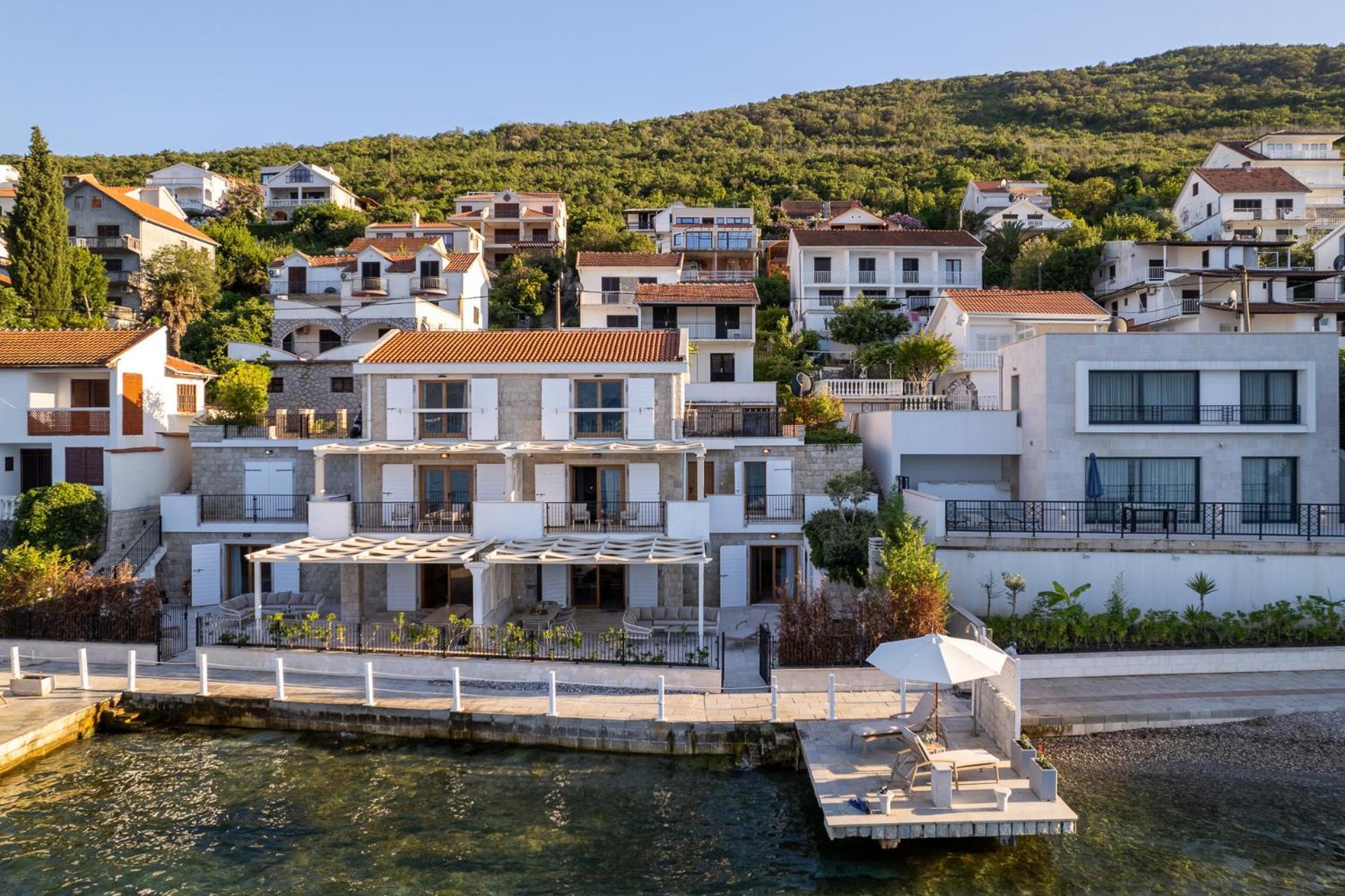 Villas Plitka Tivat Buitenkant foto