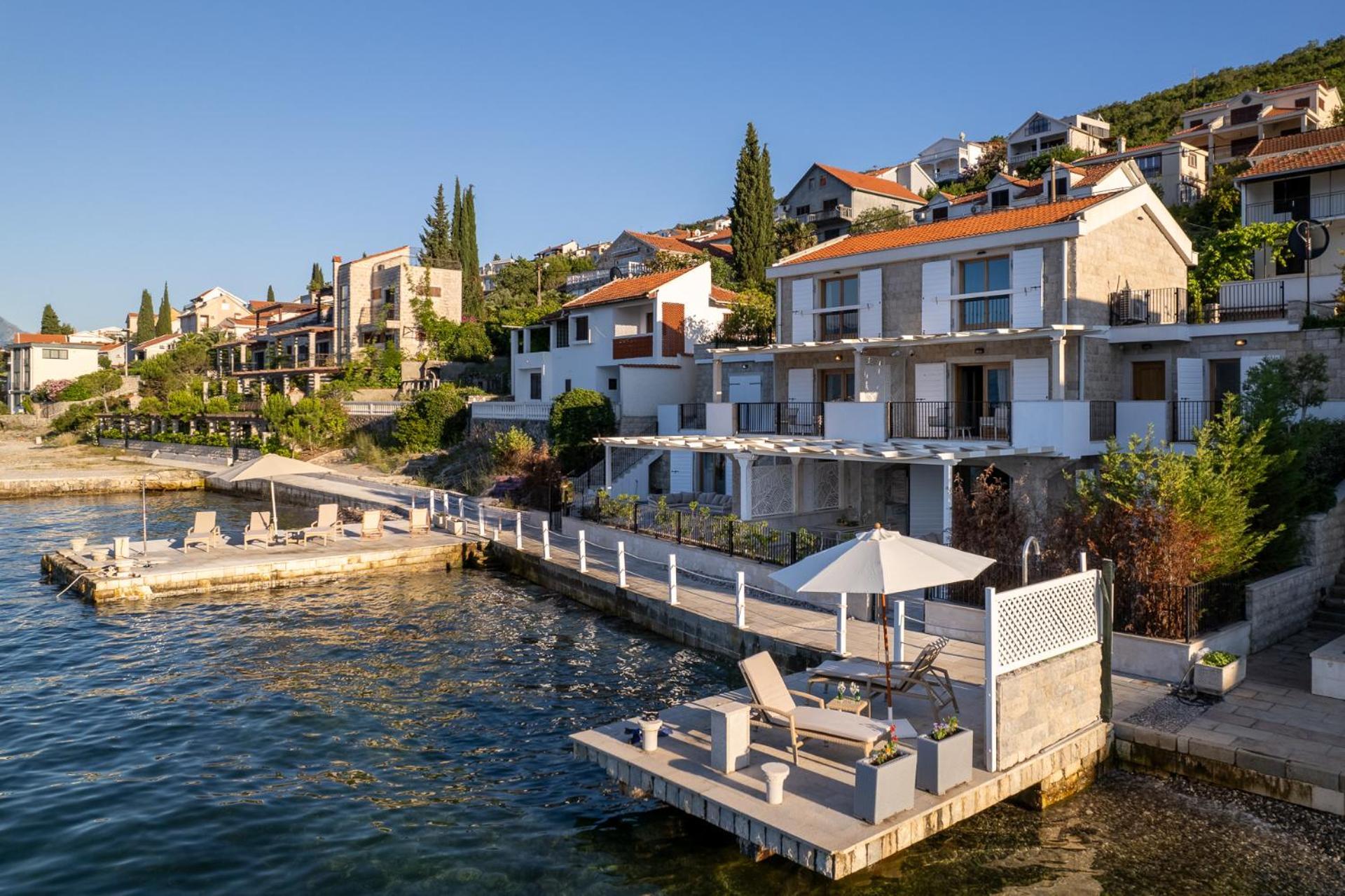 Villas Plitka Tivat Buitenkant foto