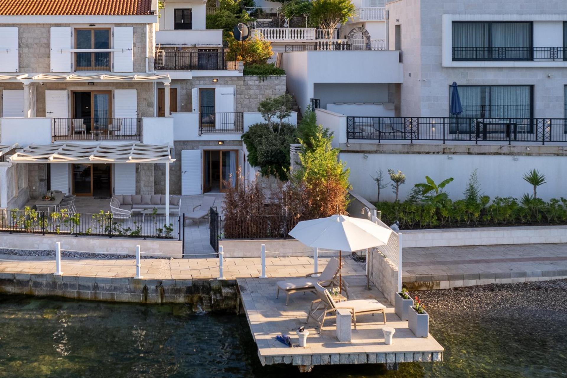 Villas Plitka Tivat Buitenkant foto