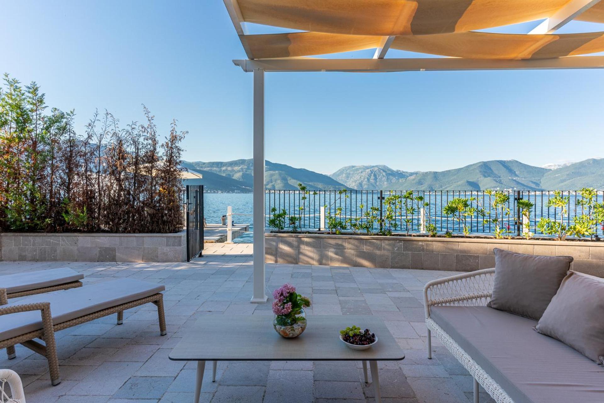 Villas Plitka Tivat Buitenkant foto